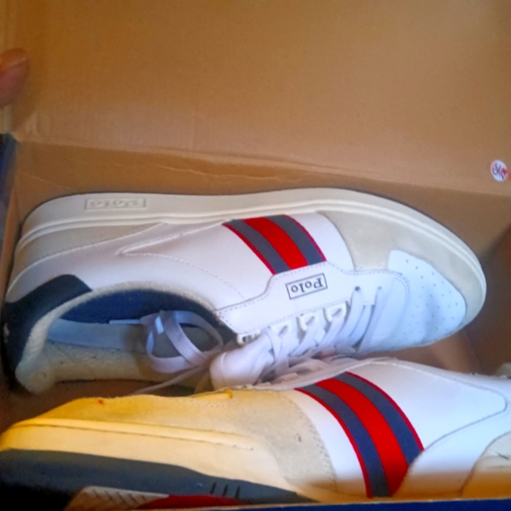 Polo sneakers